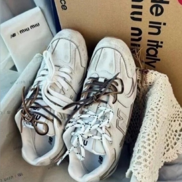 MiuMiu x New Balance NB530 Retro White Women's Sneakers - Picture 1 of 8